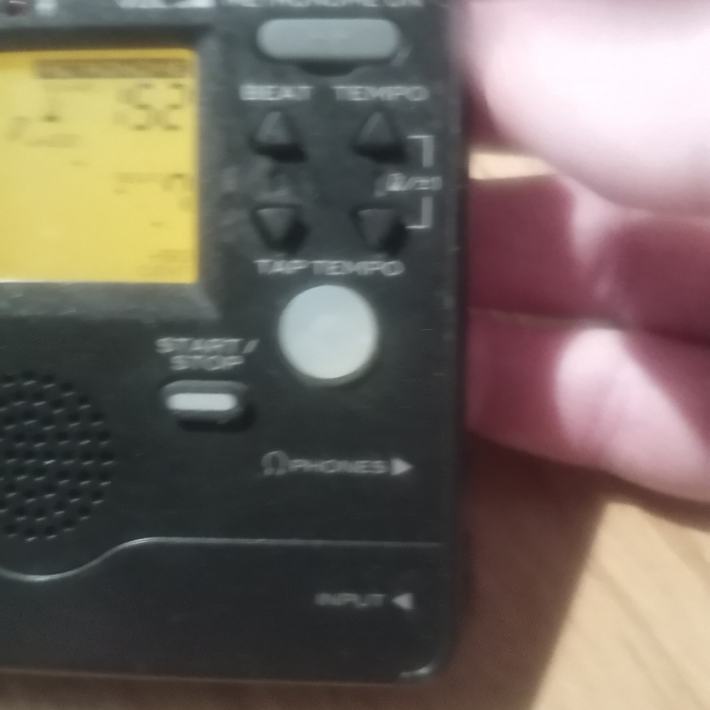 Korg TM-50 PW Combo Tuner/Metronome Black - Picture 10 of 10